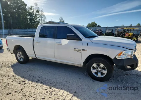 2019 Ram 1500 Classic Slt z USA, uszkodzony, nr VIN 1C6RR6TT4KS682644